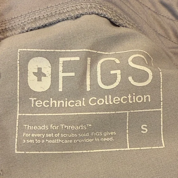 Figs Technical Collection Scrub Joggers in Gray - size Small - Picture 2 of 7